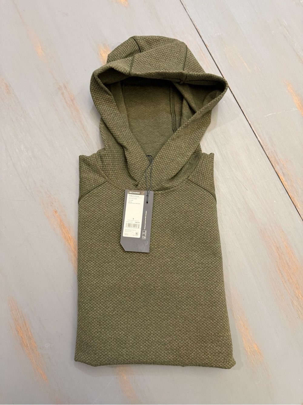 VRST Recharge Pebble Hoodie Men’s Small Olive Green NWT Stretch UPF 50+
